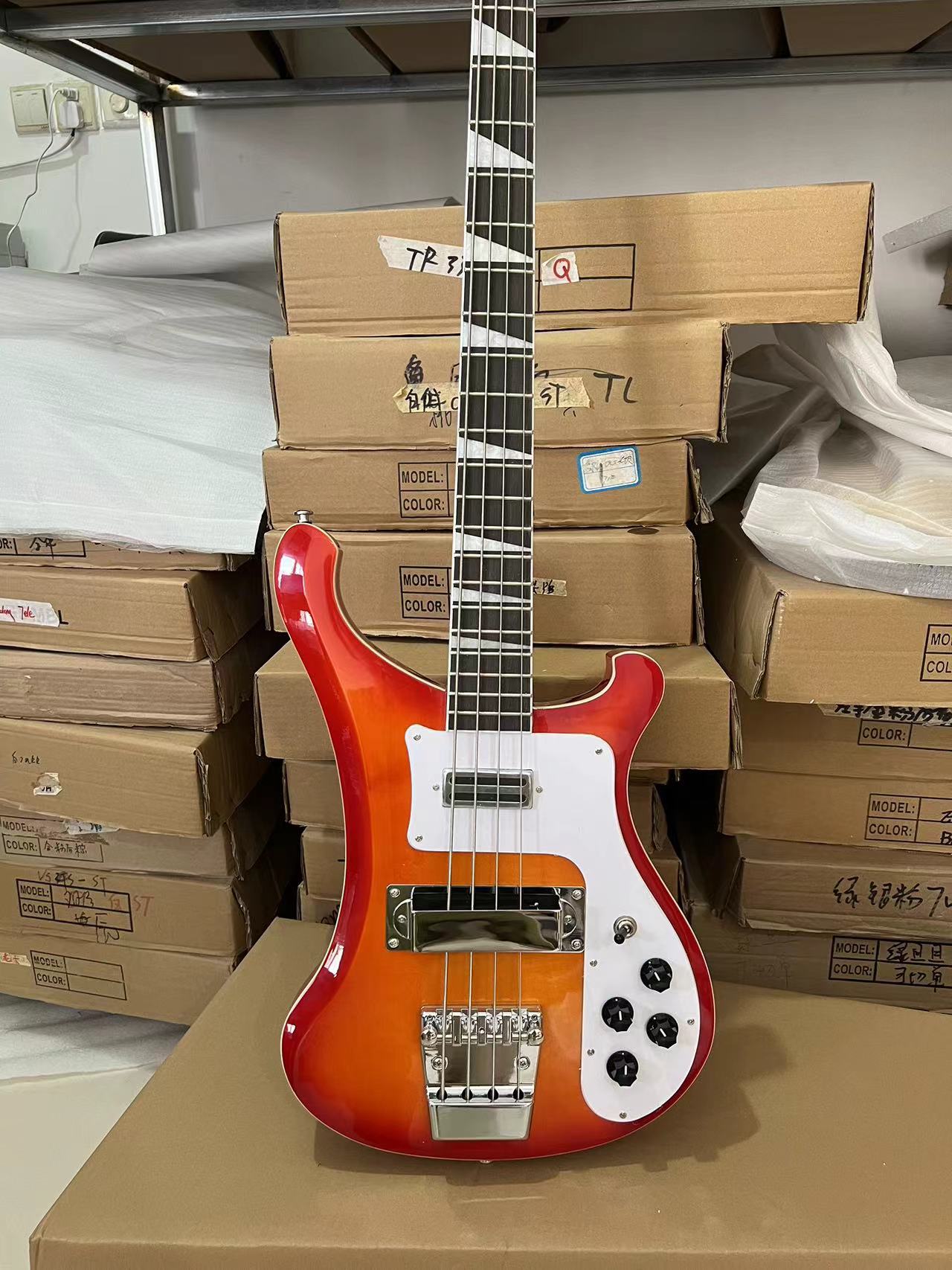 Bass Guitar Fretless - Gitar Bass baru 2026, Cherry Sunburst,