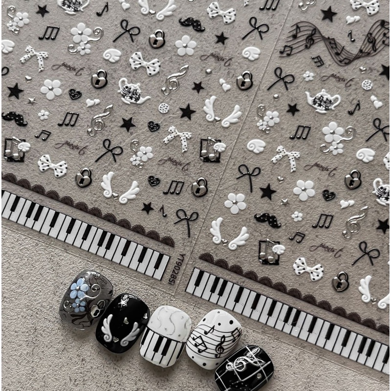 Musical Instrument Images - Stiker Kuku Catatan Piano Hitam Putih