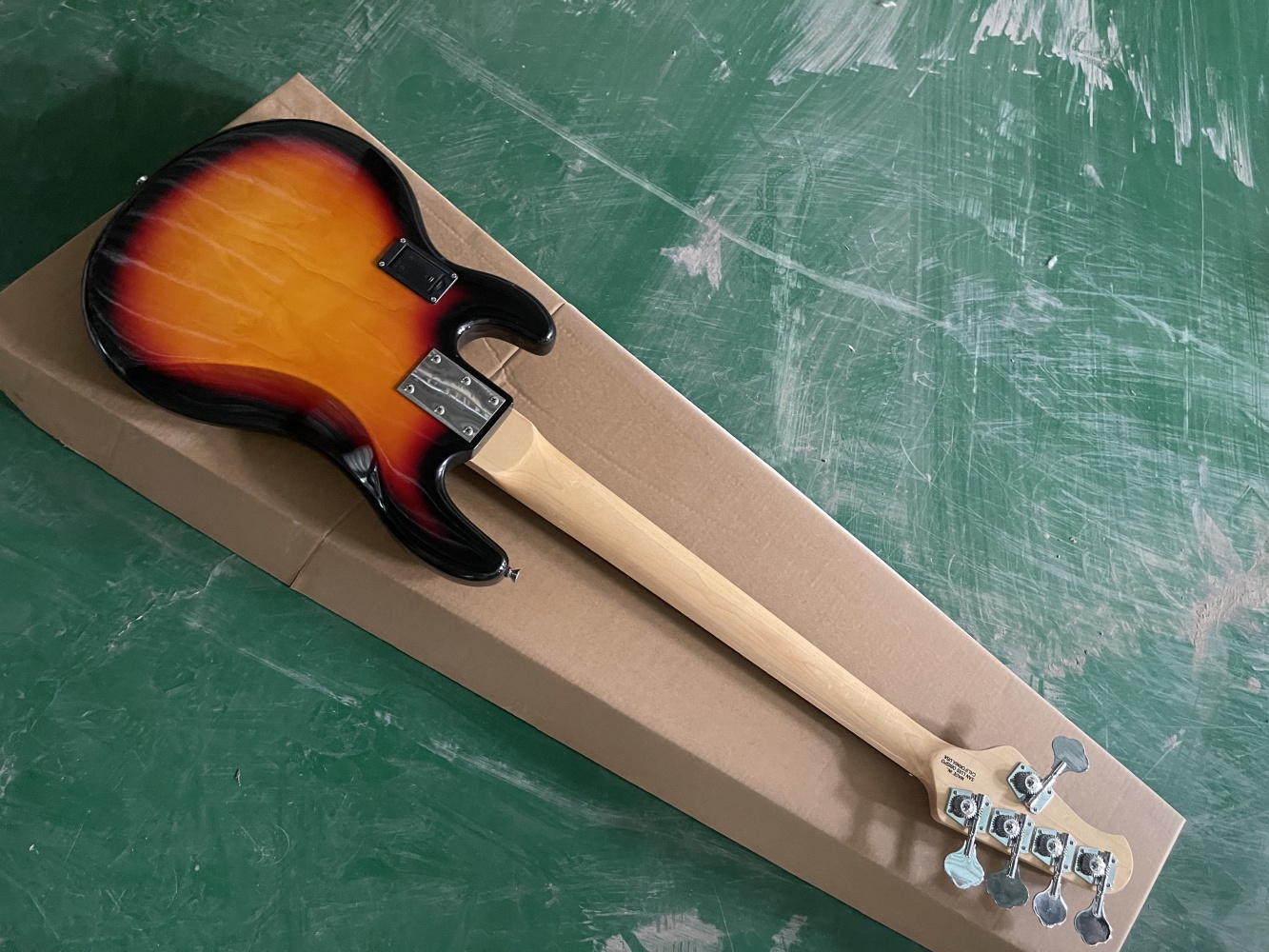 Gitar bass 5 senar sunset, bas - Bass Guitar Fretless ulasan dan harga